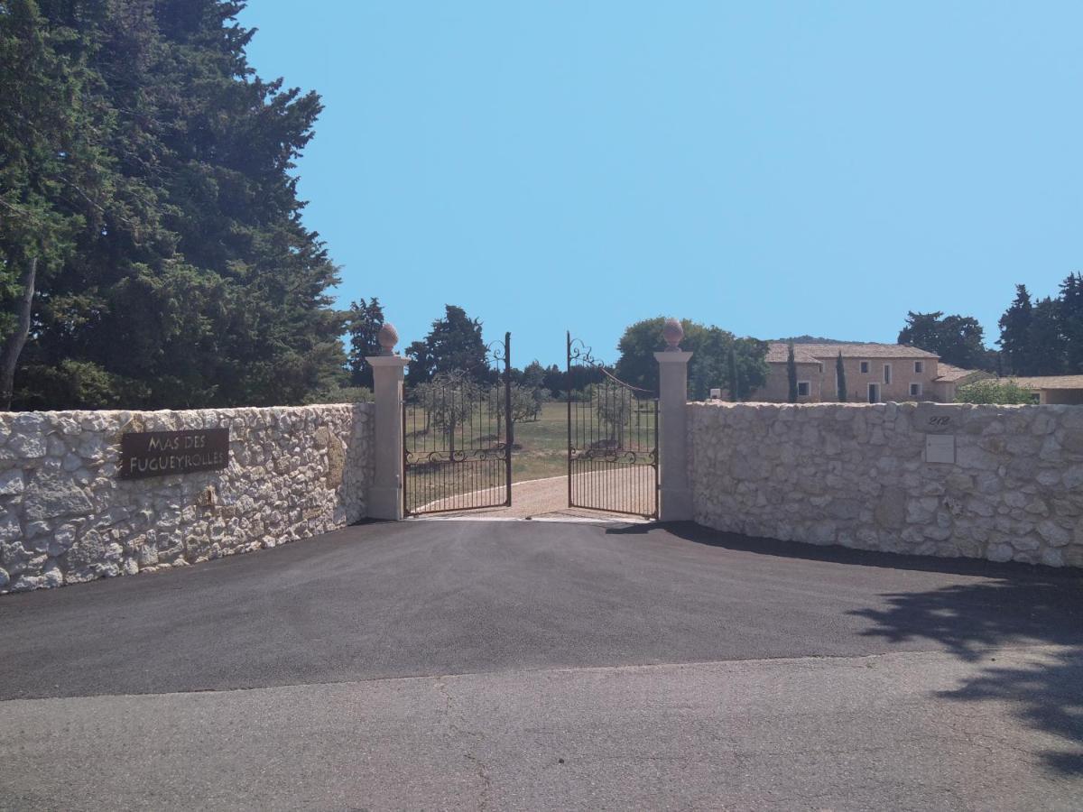 Mas Des Fugueyrolles Bed & Breakfast Cavaillon Exterior photo